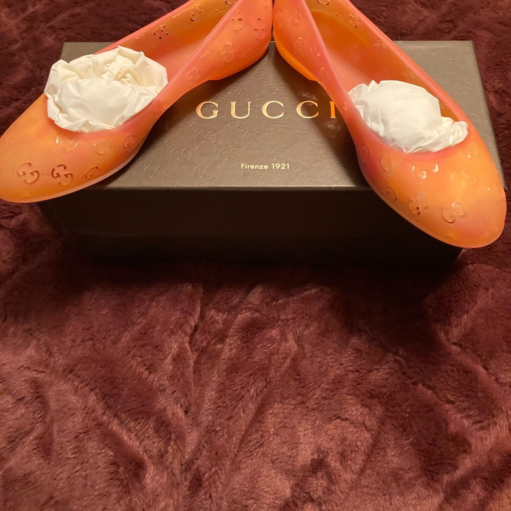 Gucci Authentic Rubber GG Supreme Cutout Ballerina Flats box & duster included - Picture 8 of 10